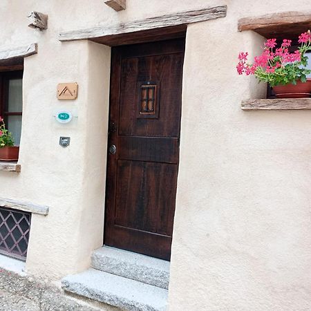 פוני B&B E Home Restaurant S'Ispera Monolocale Uso Esclusivo מראה חיצוני תמונה