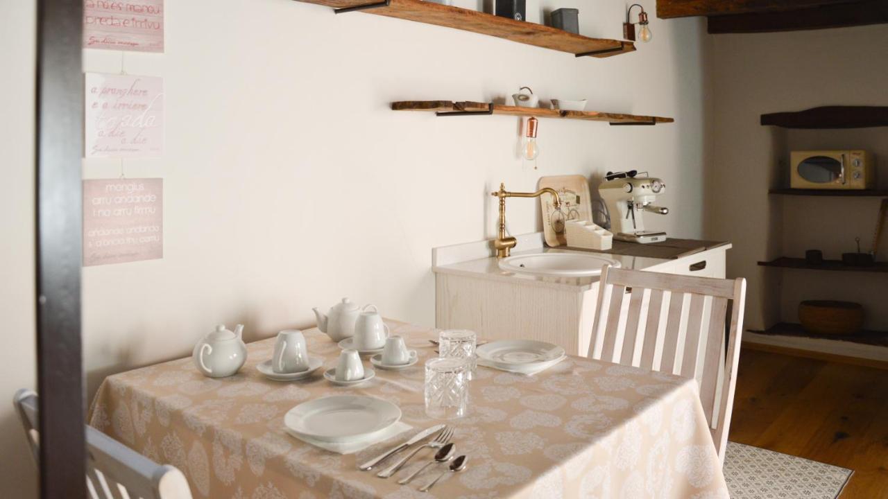 פוני B&B E Home Restaurant S'Ispera Monolocale Uso Esclusivo מראה חיצוני תמונה