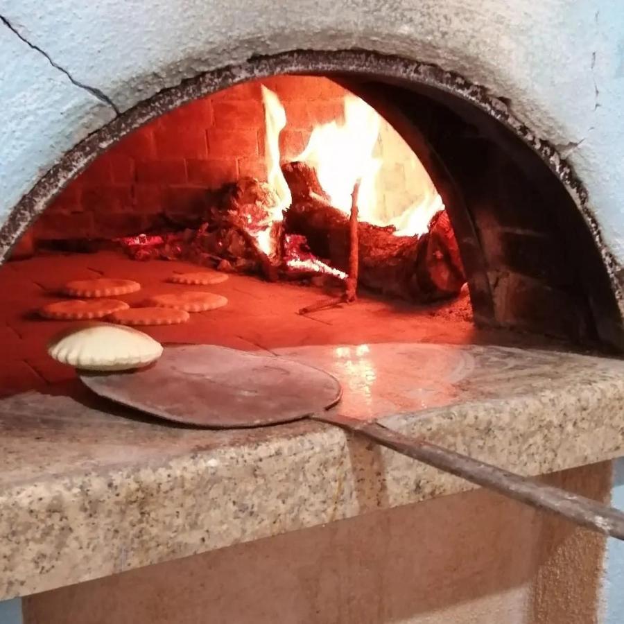 פוני B&B E Home Restaurant S'Ispera Monolocale Uso Esclusivo מראה חיצוני תמונה